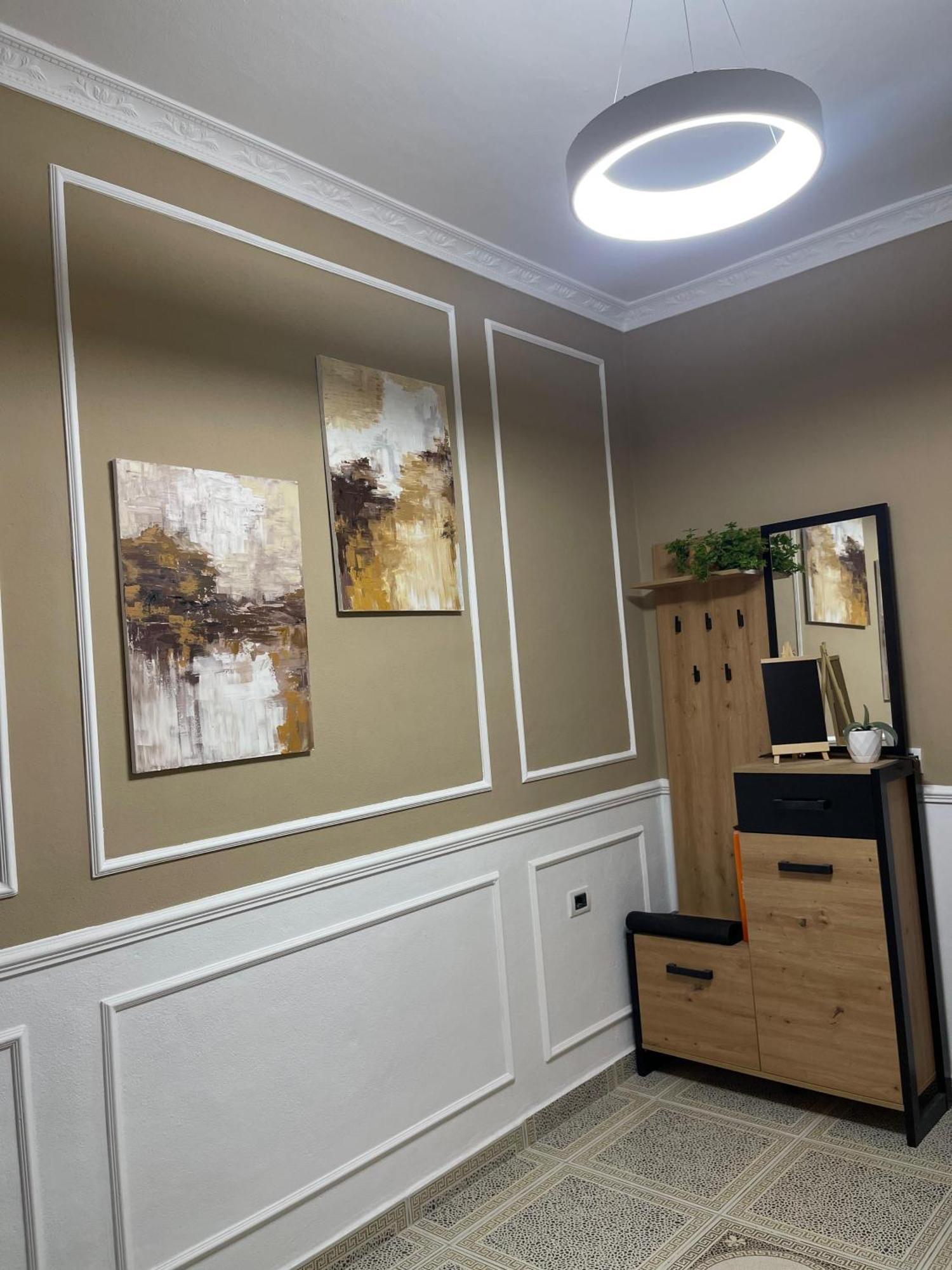 Apartament Erli *